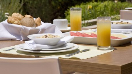 26-28 Μαΐου 2023: Venus Beach Hotel