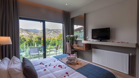 30 Μαΐου - 1 Ιουνίου 2025: Rodon Hotel