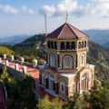 🌊 Θάλασσα ή 🏔 Βουνό; Τα οφέλη των δύο ειδών διακοπών